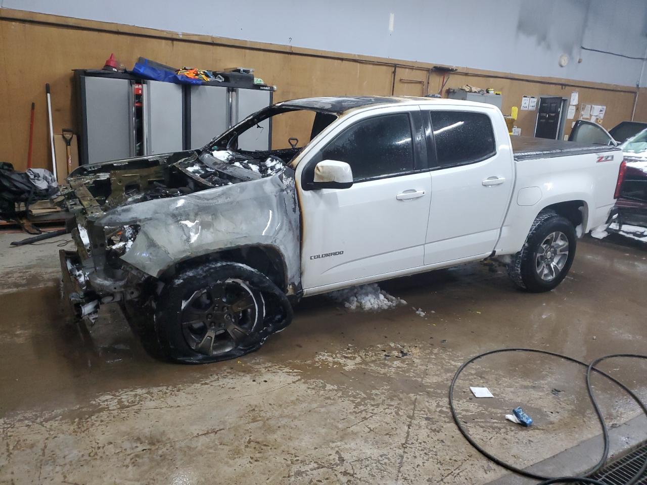2017 Chevrolet Colorado Z71 for Sale in Kincheloe, MI - Burn