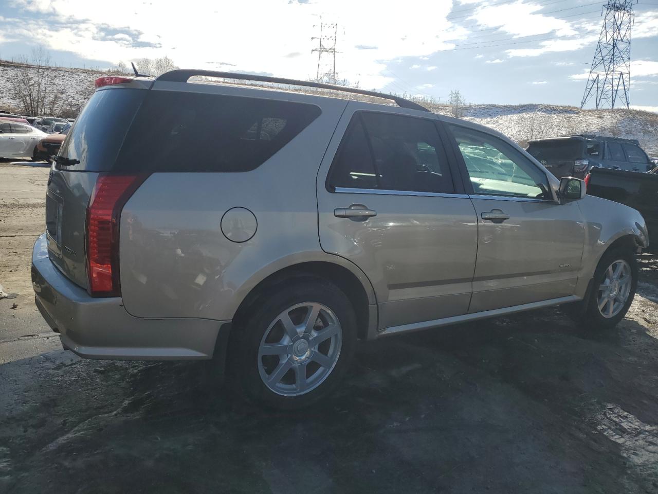 2005 Cadillac SRX - Image 3