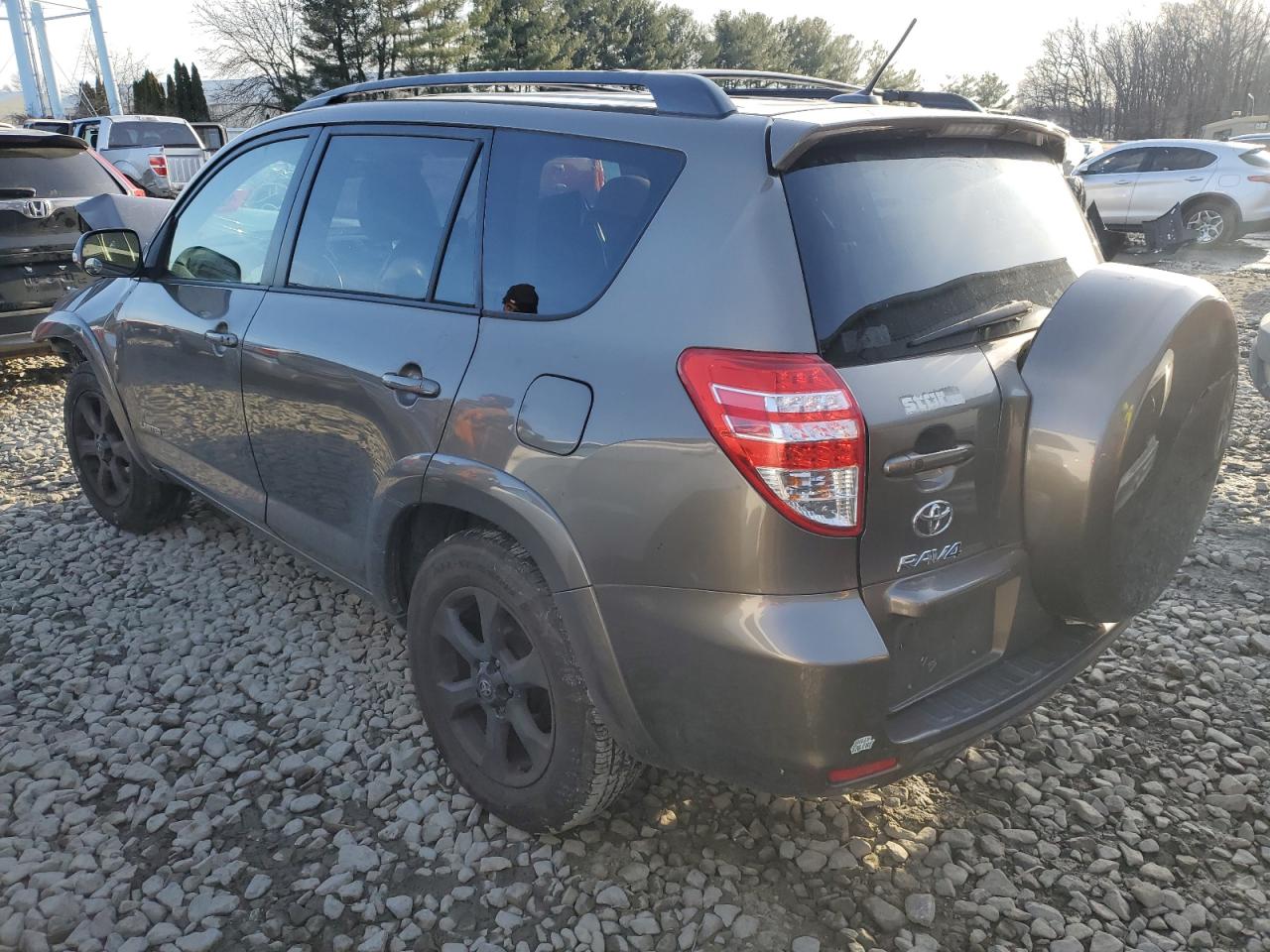 2011 Toyota RAV 4 - Image 2