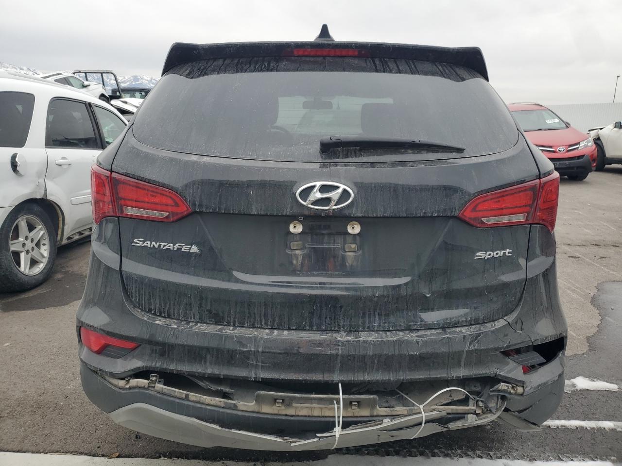 2017 Hyundai Santa Fe - Image 6