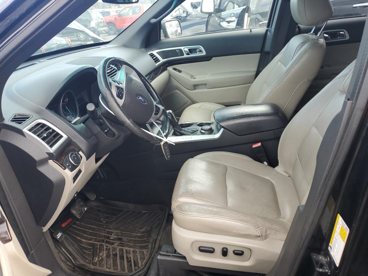 2013 Ford Explorer - Image 7