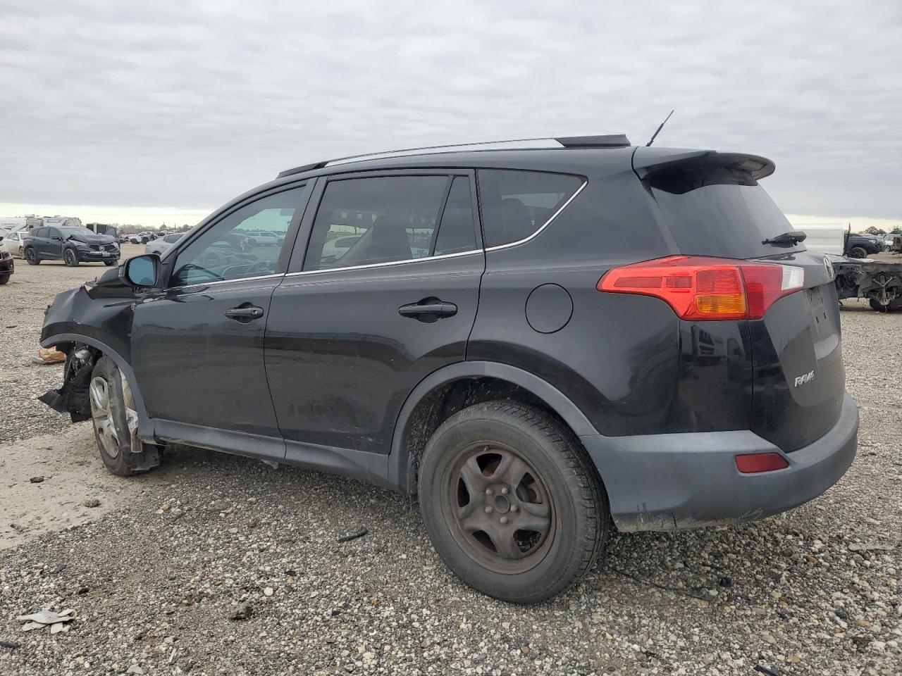 2015 Toyota RAV 4 - Image 2
