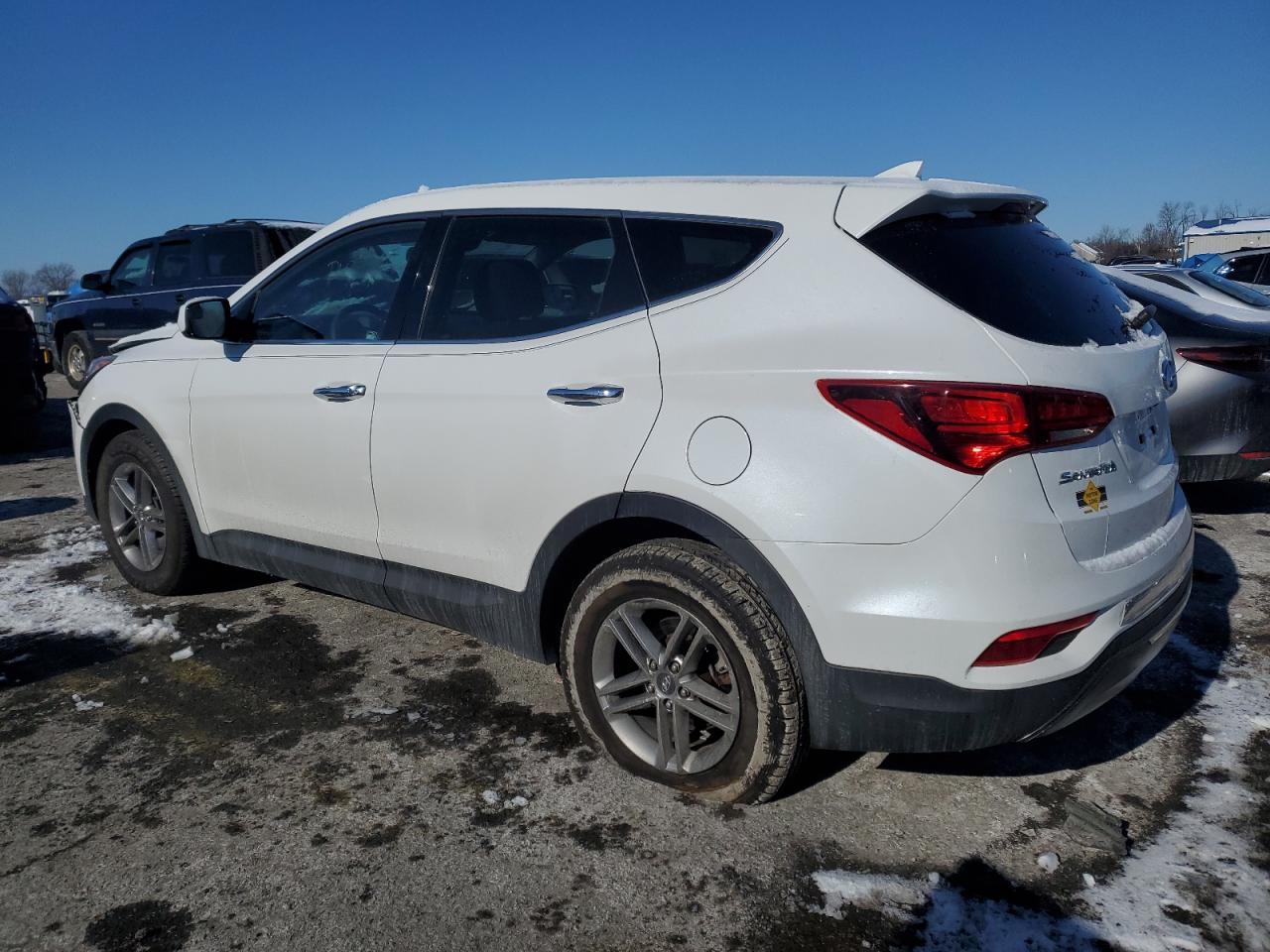 2017 Hyundai Santa Fe - Image 2