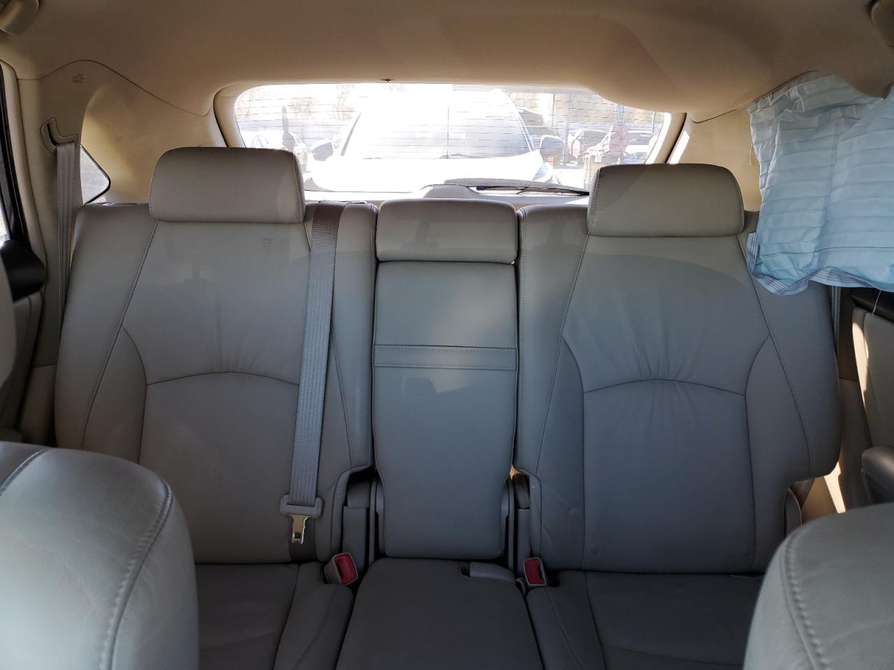 2006 Lexus RX - Image 10