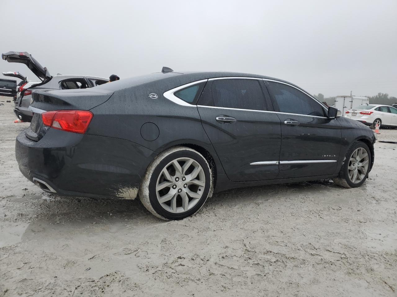 2014 Chevrolet Impala - Image 3