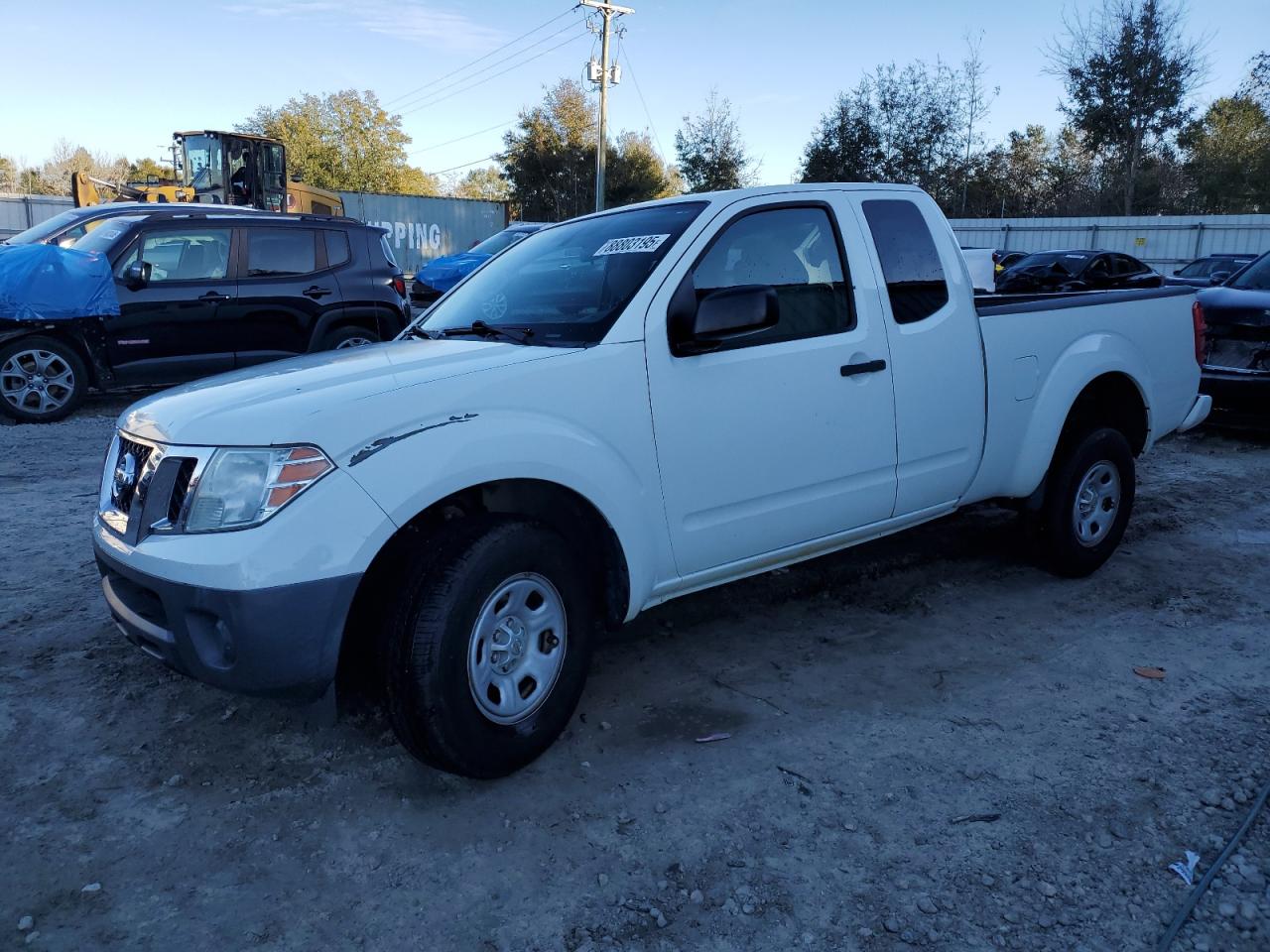 2017 Nissan Navara (Frontier) - Image 1