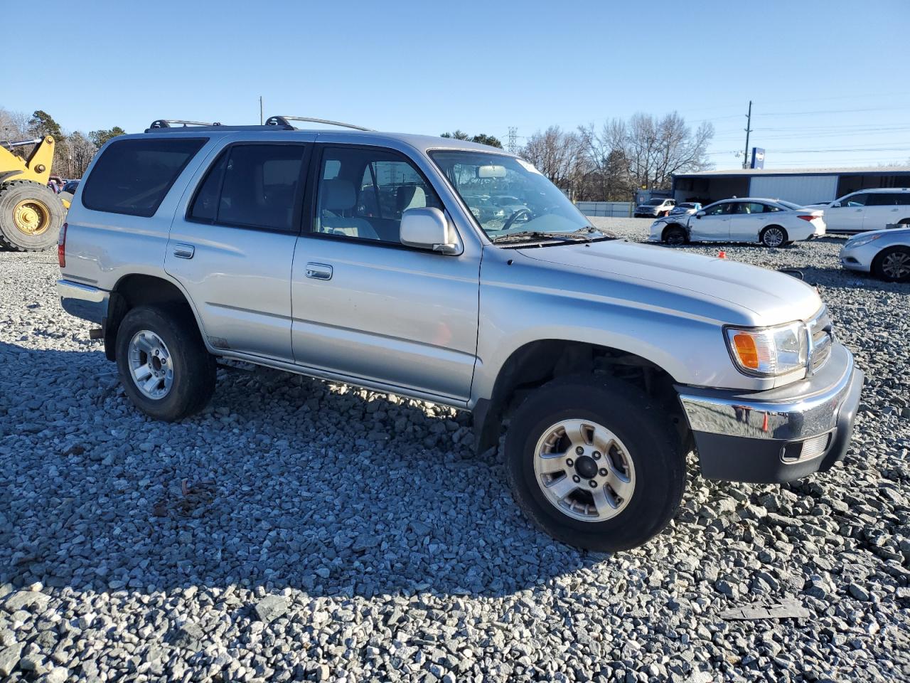 2000 Toyota 4Runner - Image 4