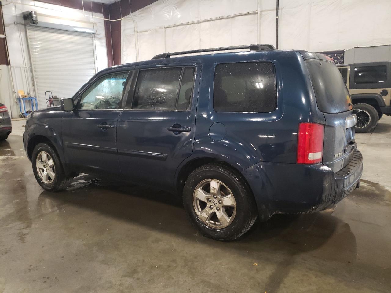2011 Honda Pilot - Image 2