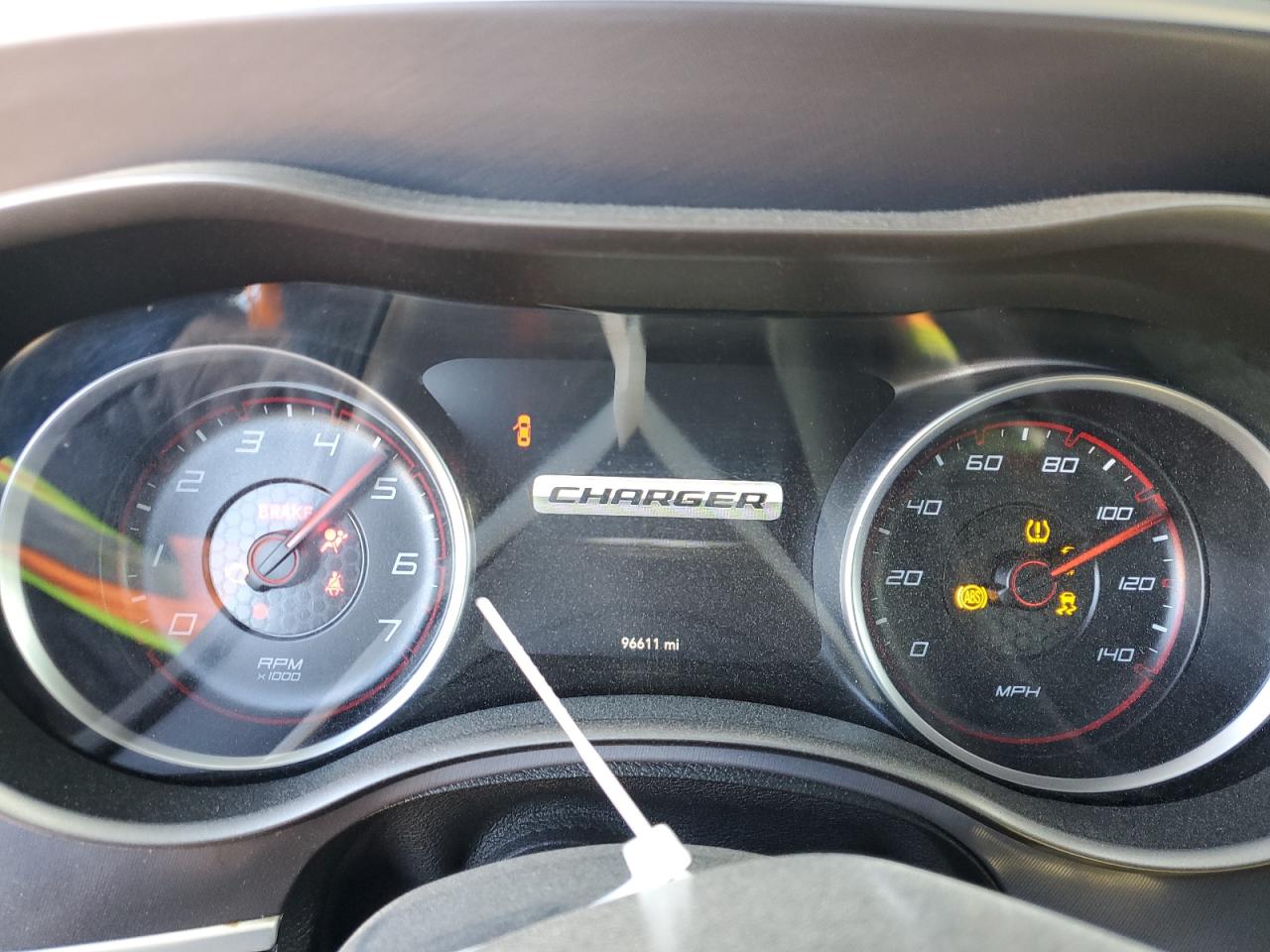 2020 Dodge Charger - Image 9
