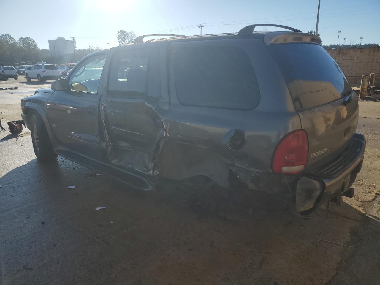 2002 Dodge Durango - Image 2
