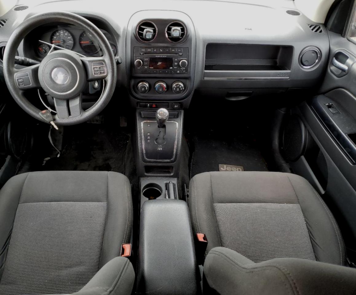2012 Jeep Compass - Image 8