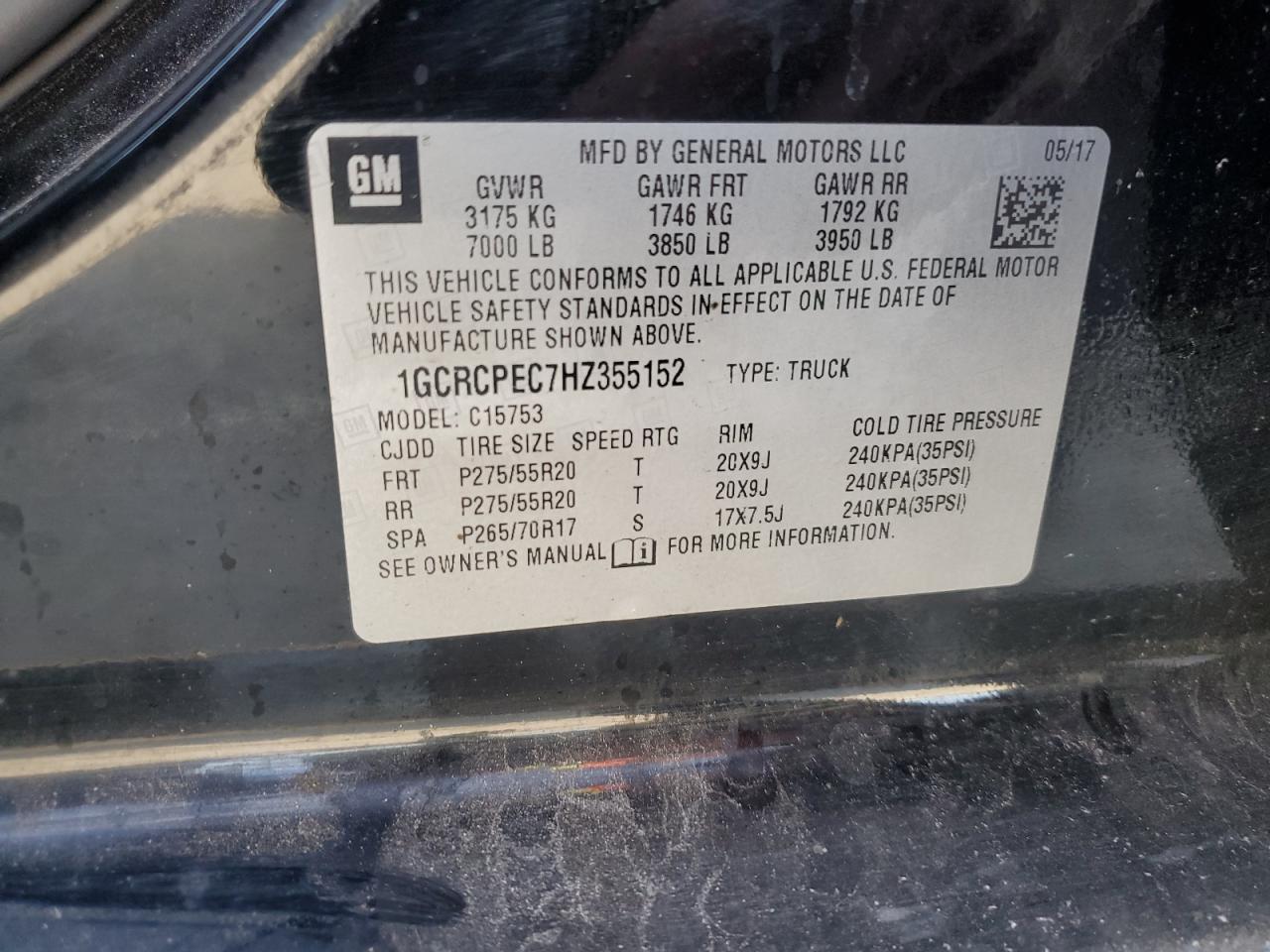 2017 Chevrolet Silverado - Image 14