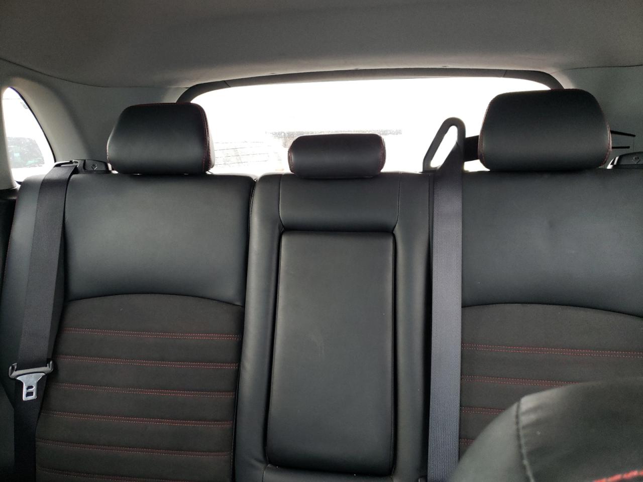 2018 Mitsubishi Outlander - Image 10