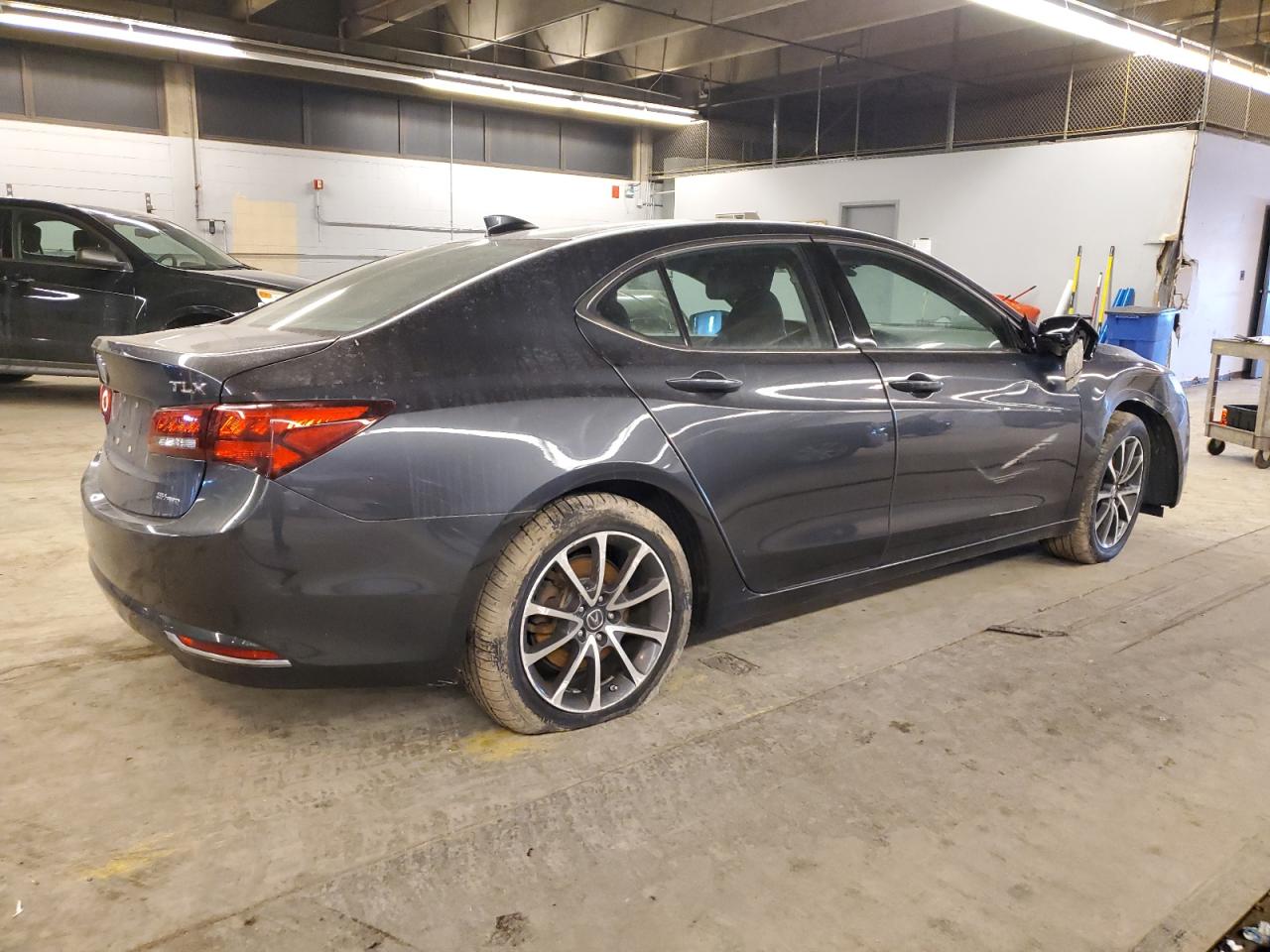 2015 Acura TLX - Image 3