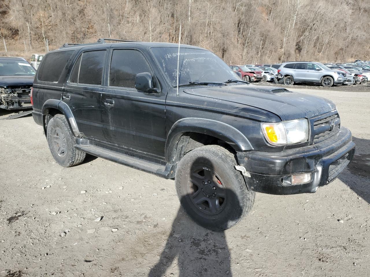 2000 Toyota 4Runner - Image 4