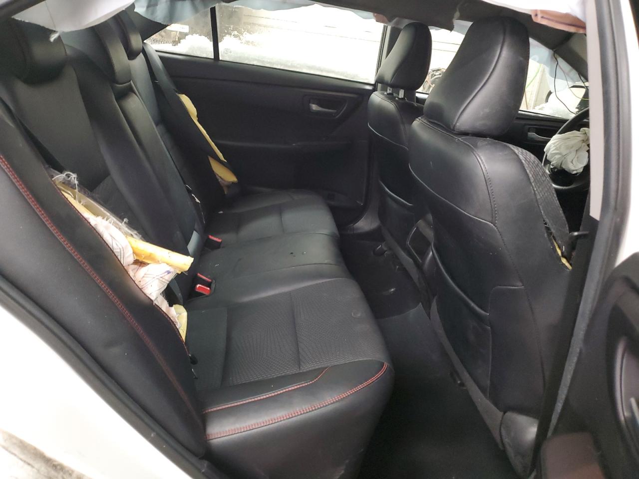2017 Toyota Camry - Image 10