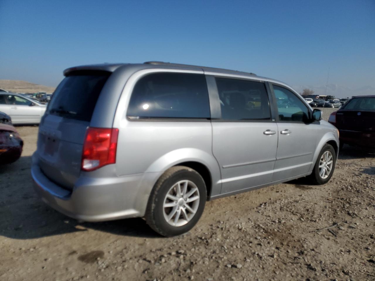 VIN 2C4RDGCG8ER181648 2014 DODGE CARAVAN no.3