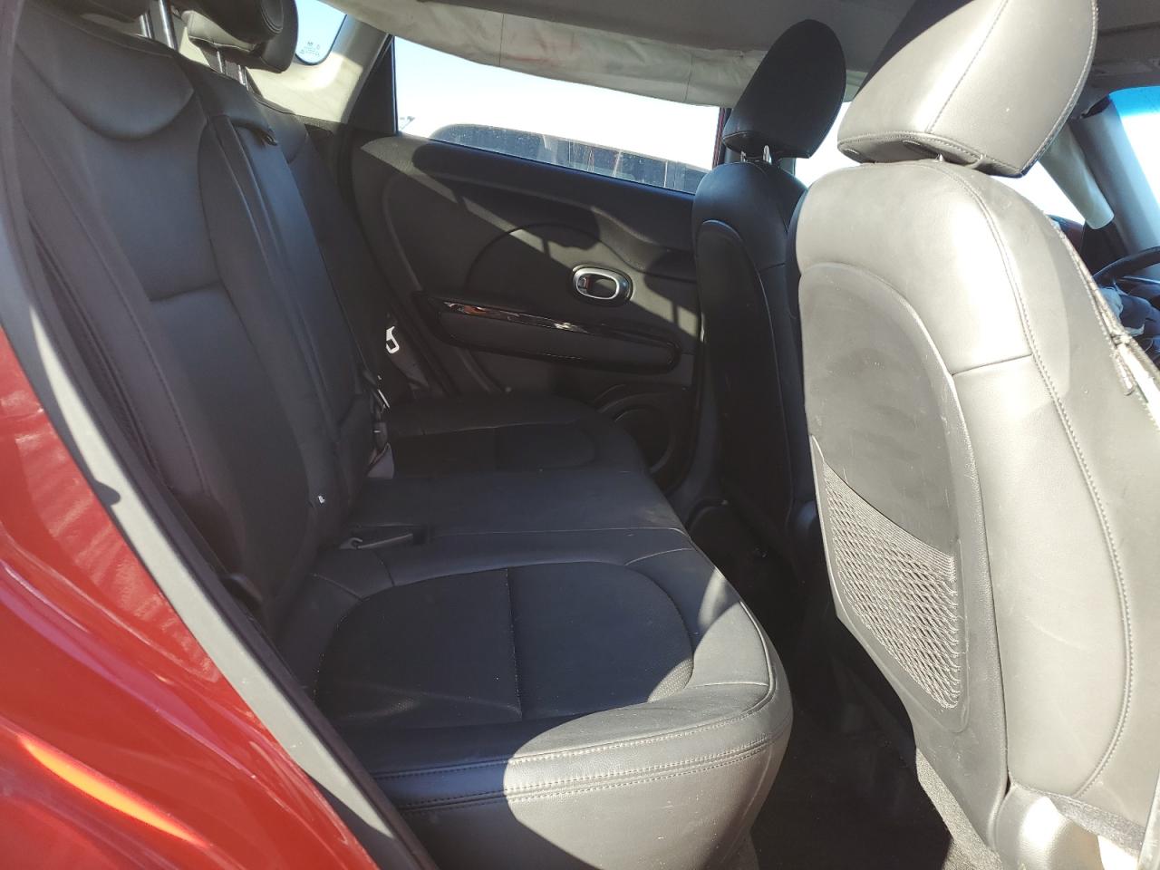 2016 Kia Soul - Image 11