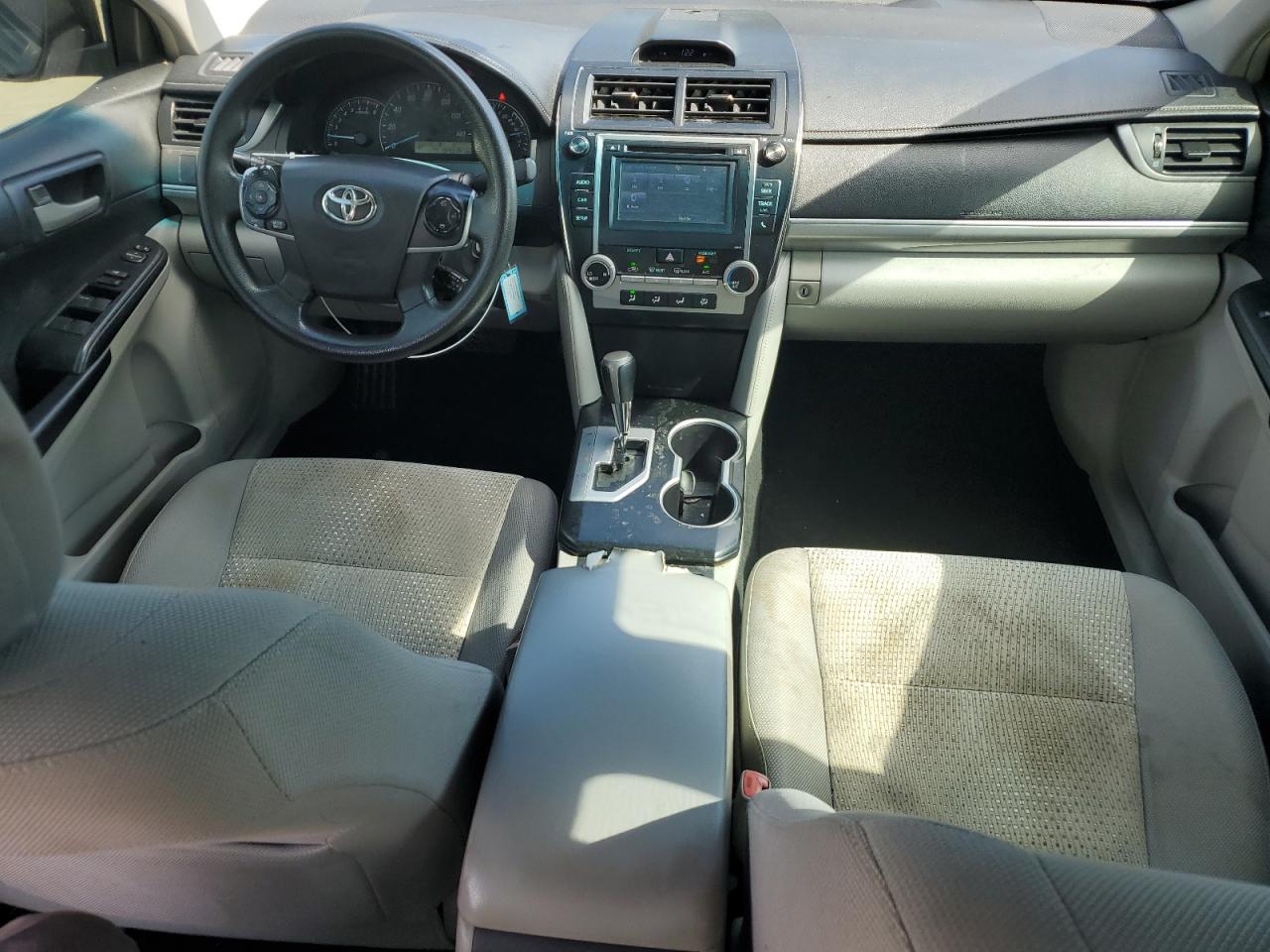 2014 Toyota Camry - Image 8