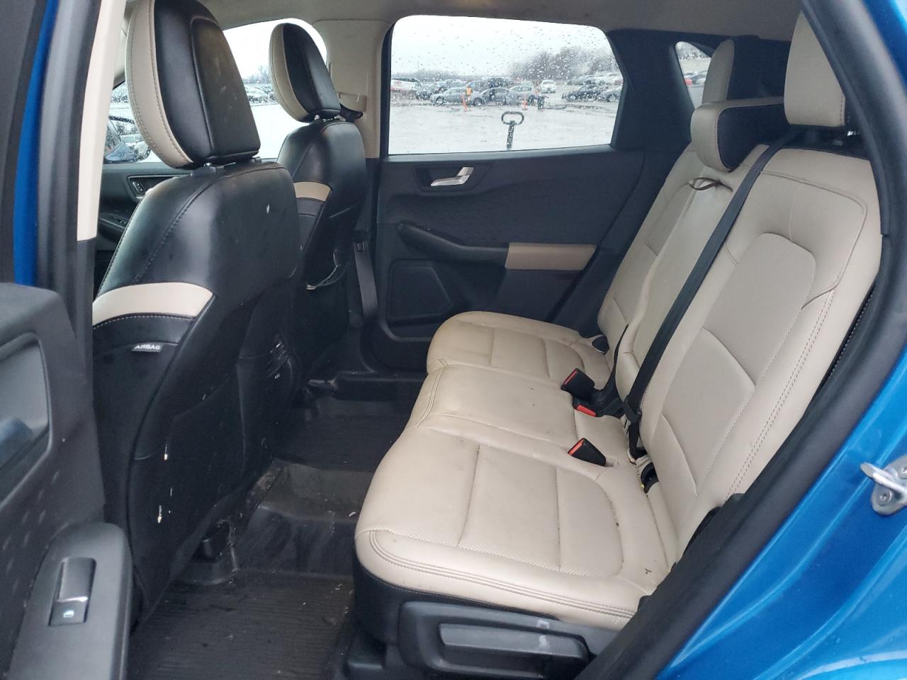 2020 Ford Escape - Image 11