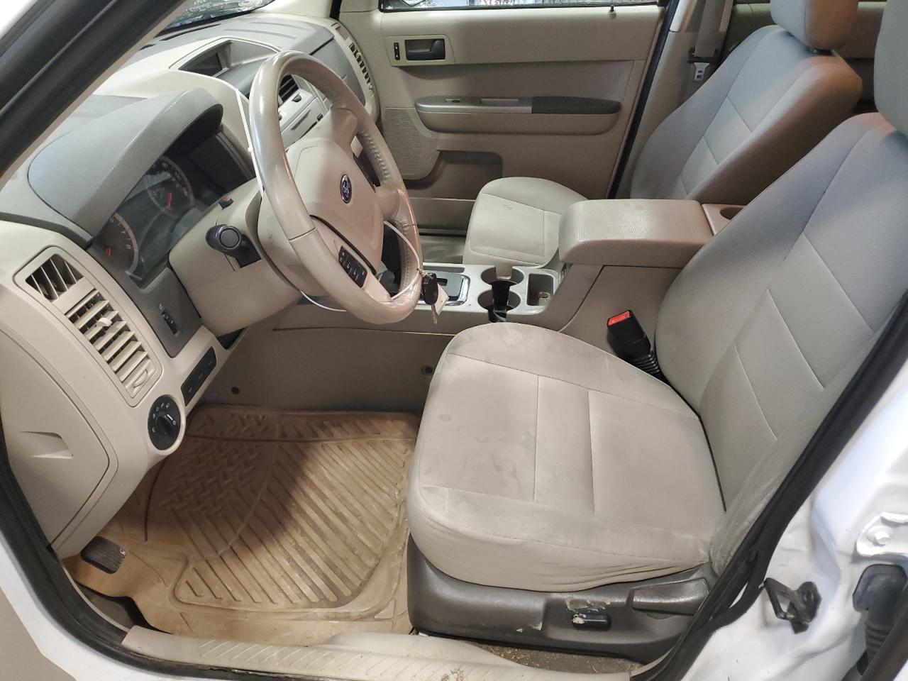 2011 Ford Escape - Image 7