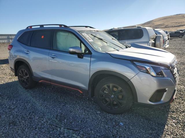  SUBARU FORESTER 2024 Серебристый
