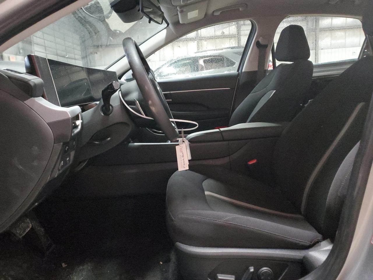 2024 Hyundai Sonata - Image 7