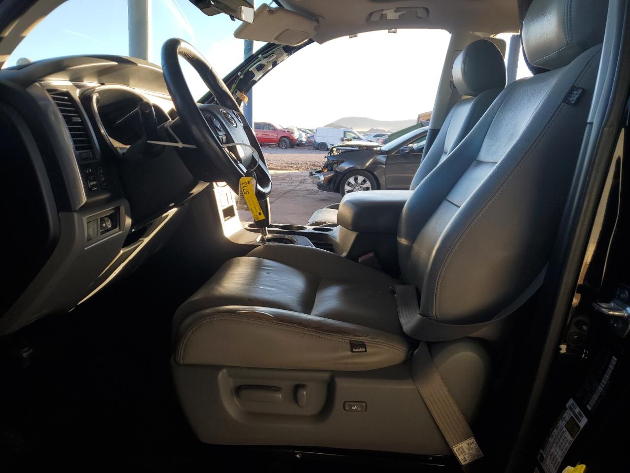 2018 Toyota Sequoia - Image 7