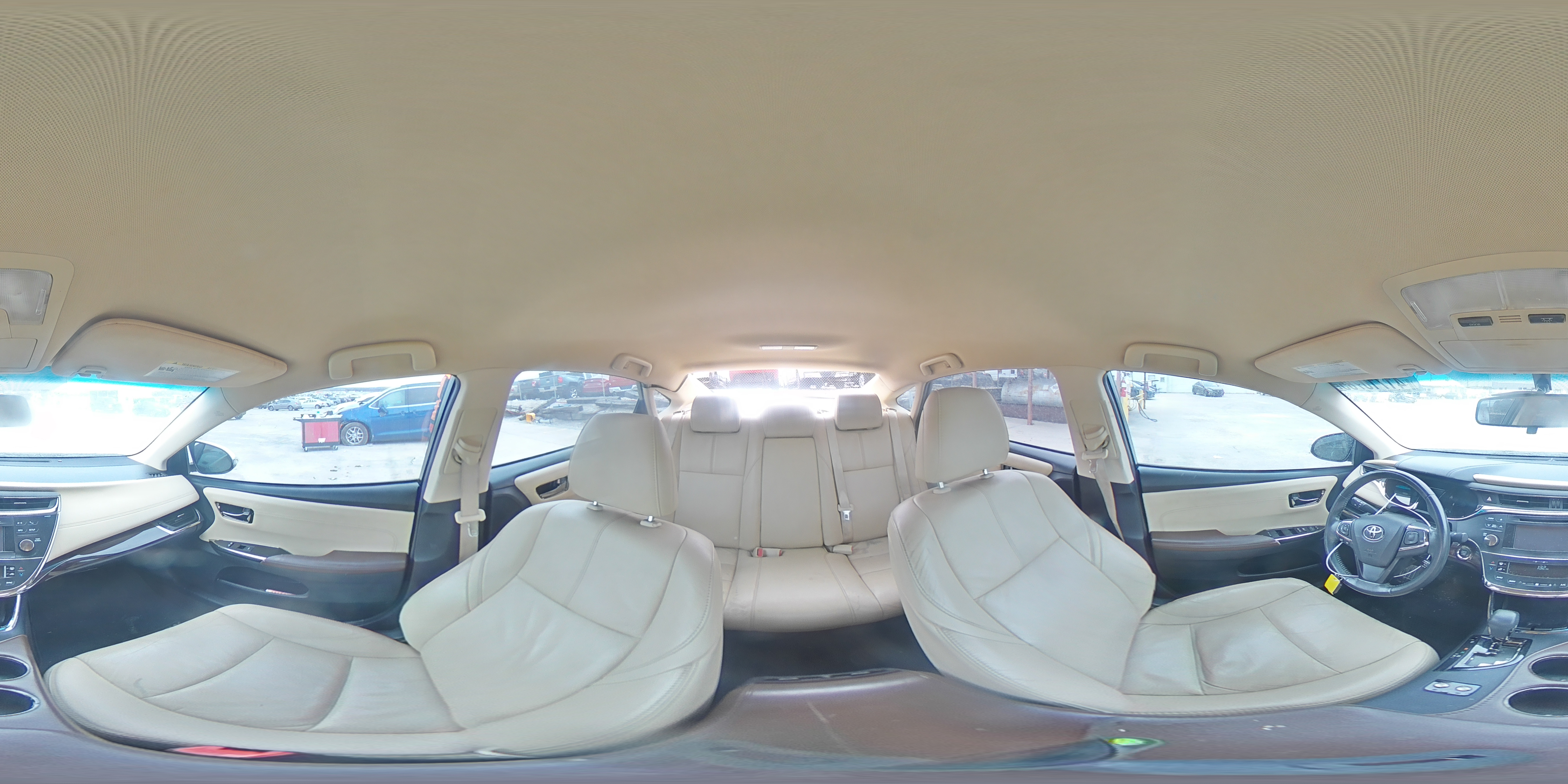 2014 Toyota Avalon - Image 13