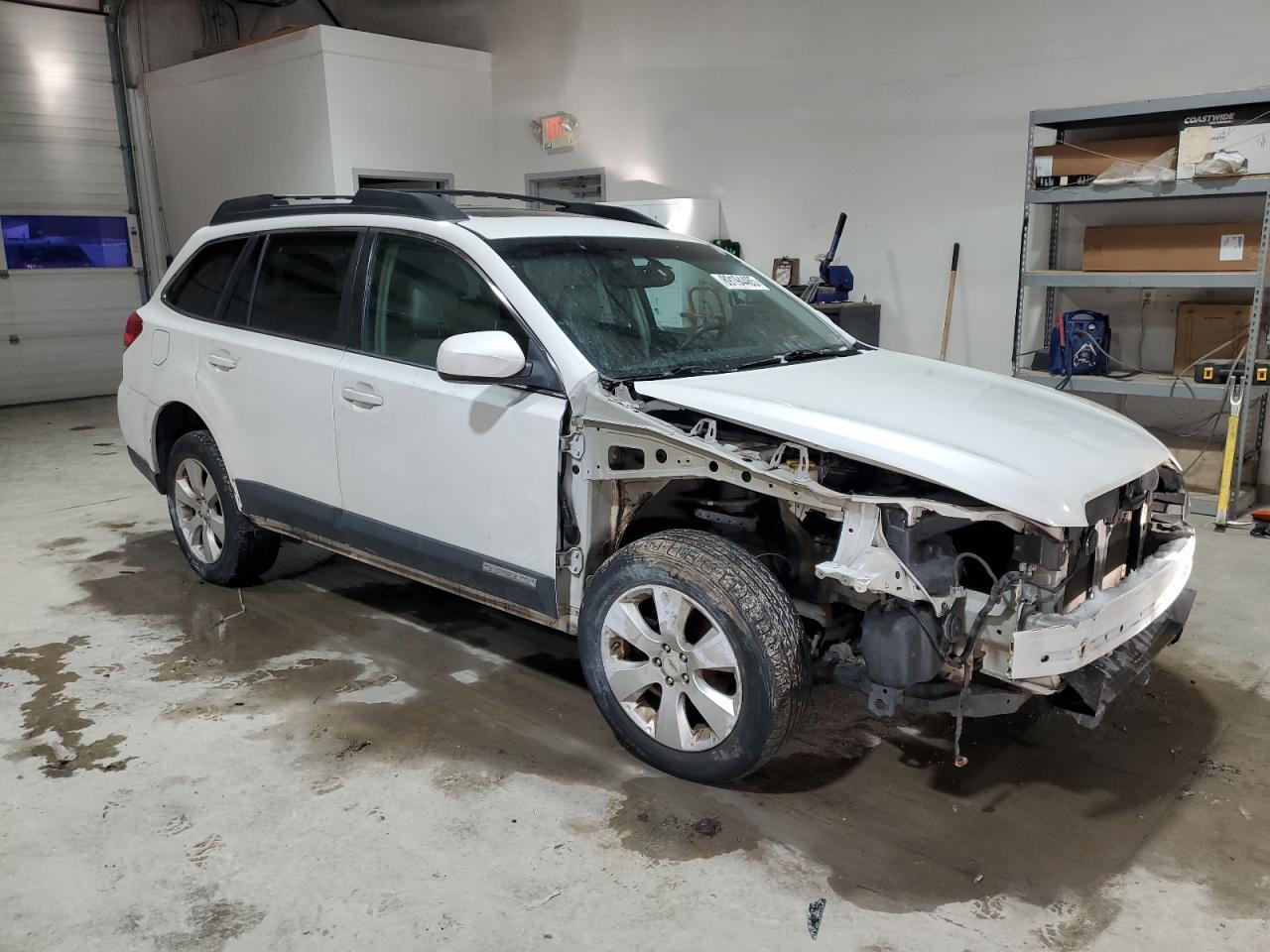 2011 Subaru Outback - Image 4