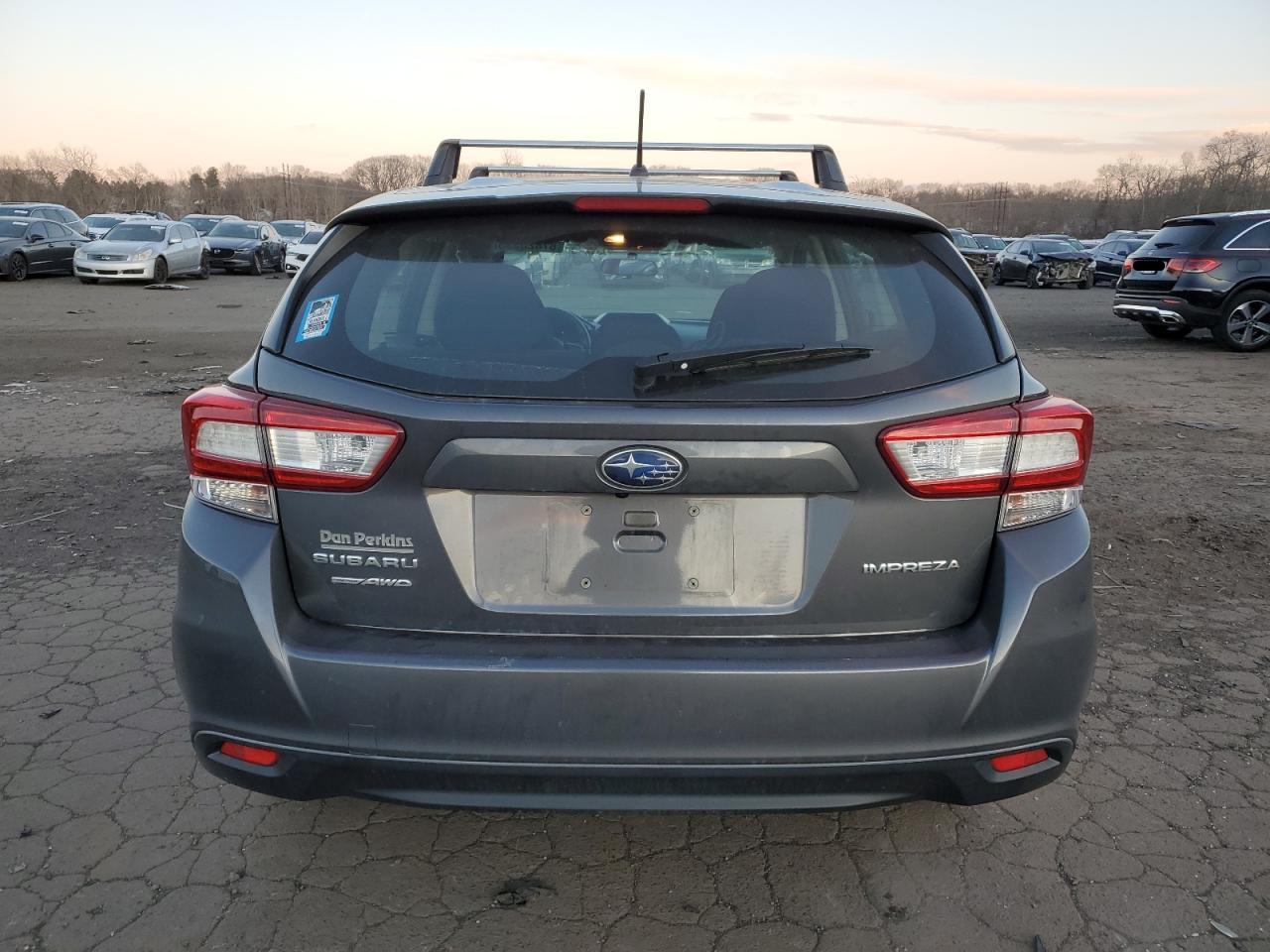 2018 Subaru Impreza VIN: 4S3GTAA68J3751572 Lot: 87820335