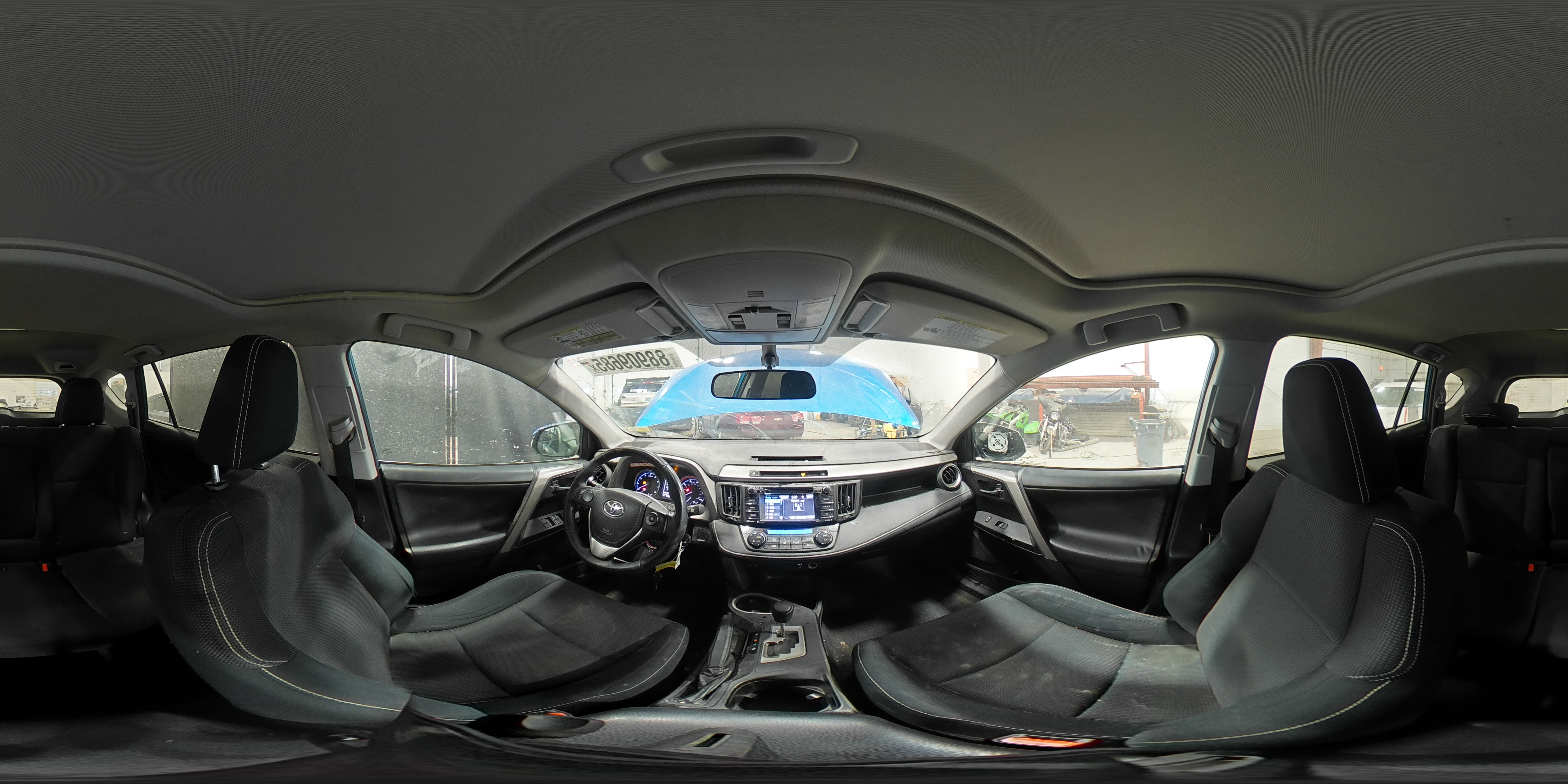 2016 Toyota RAV 4 - Image 15