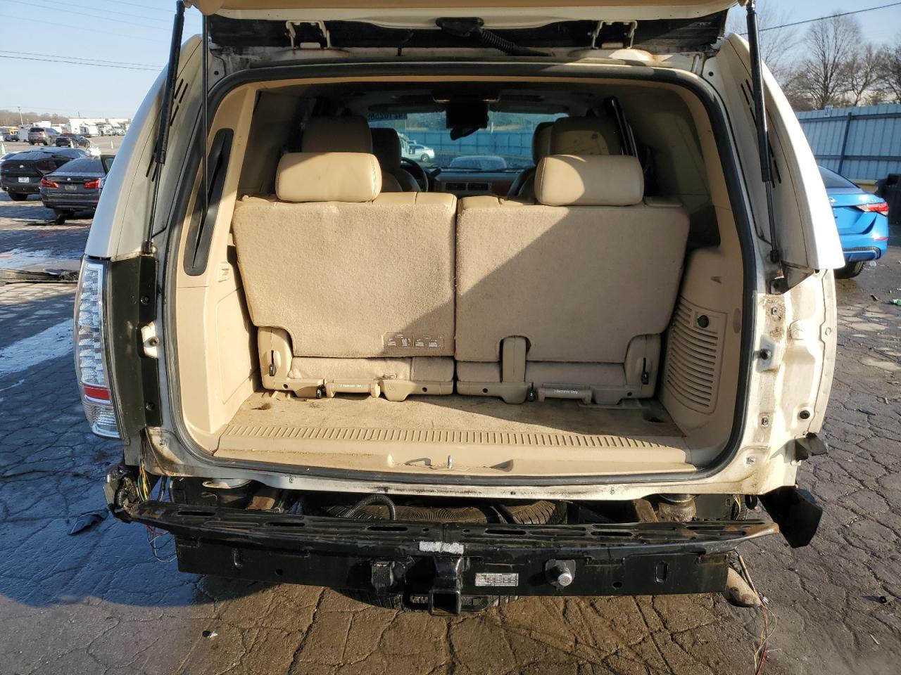 2012 Chevrolet Tahoe - Image 6