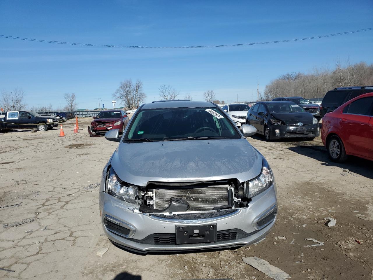 2015 Chevrolet Cruze - Image 5