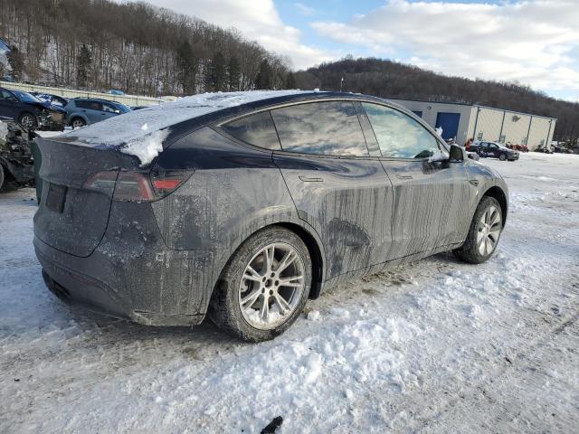  TESLA MODEL Y 2024 Gray