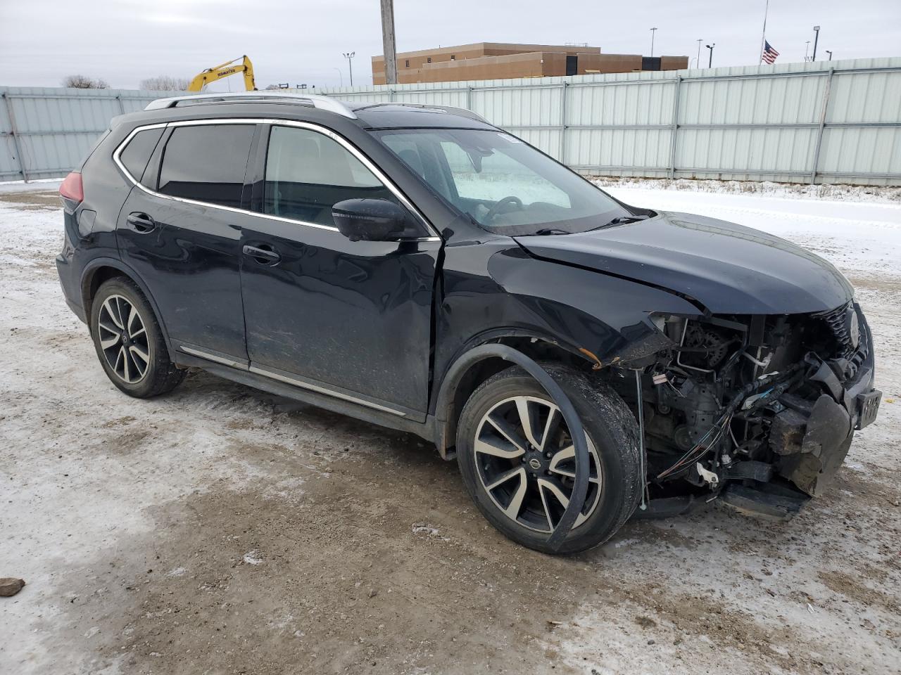 2018 Nissan Rogue - Image 4