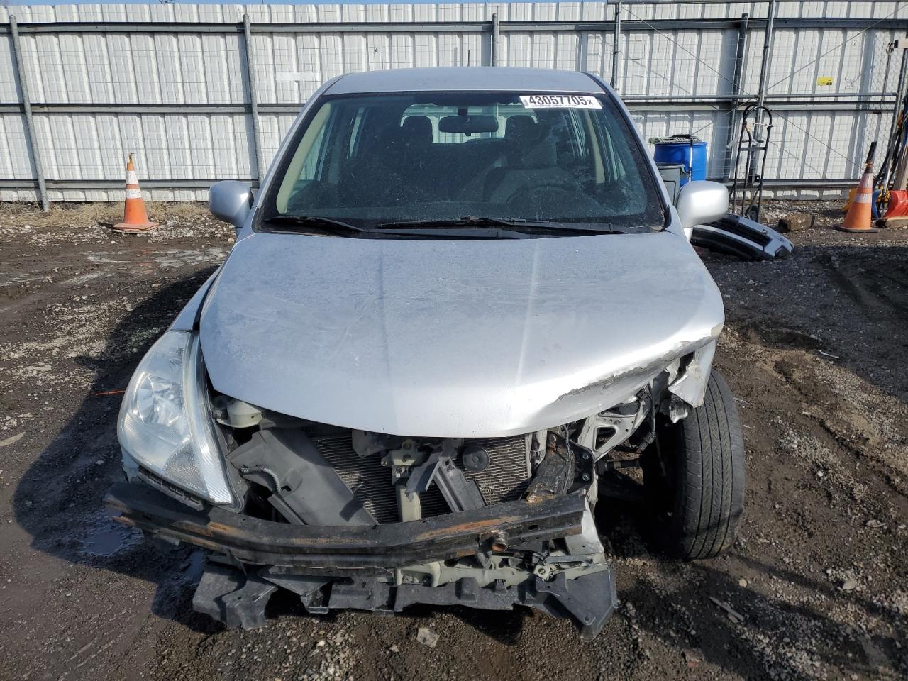 2012 Nissan Versa - Image 5