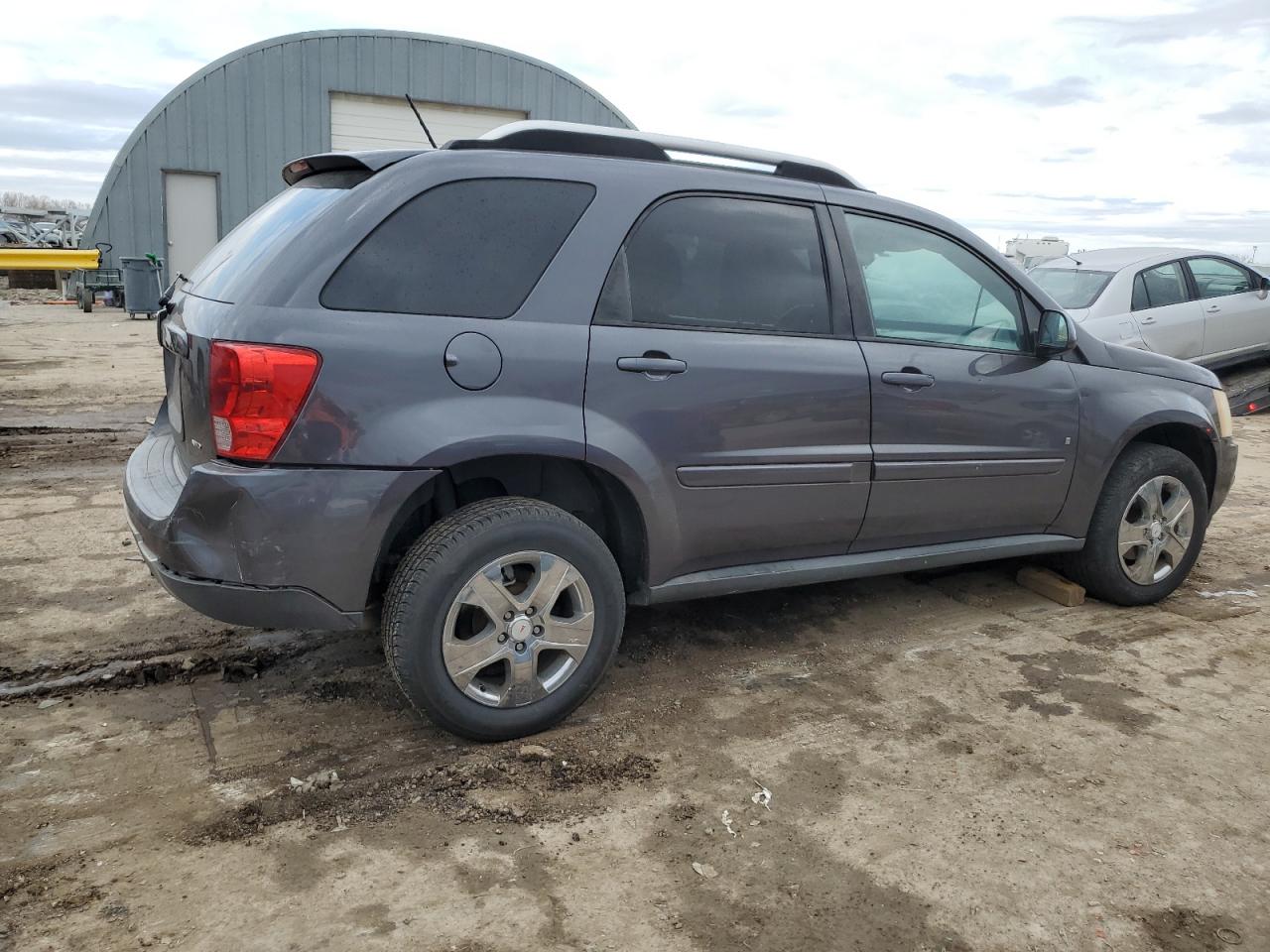 2007 Pontiac Torrent - Image 3