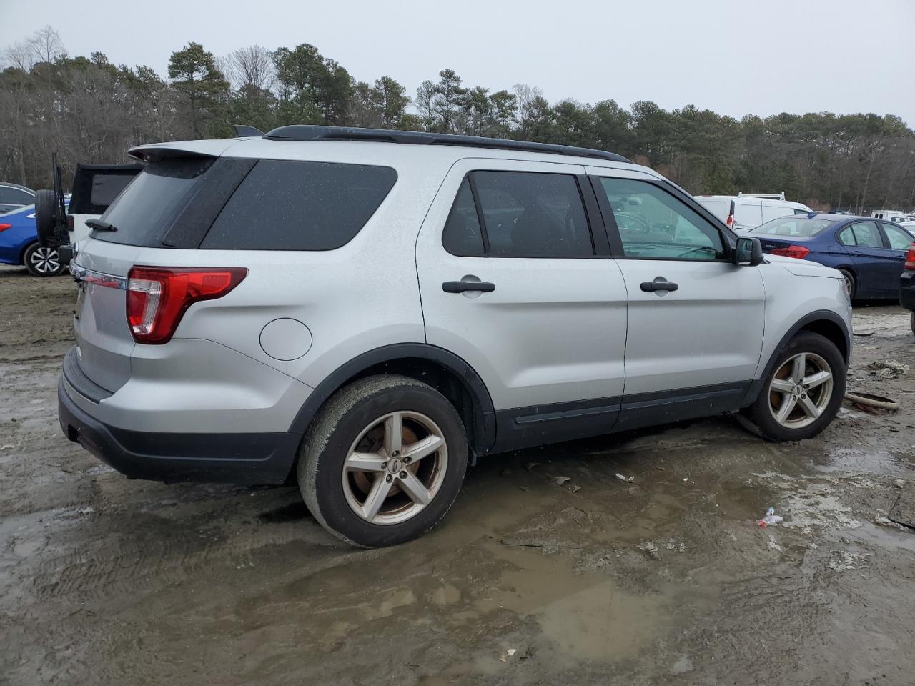 2018 Ford Explorer - Image 3