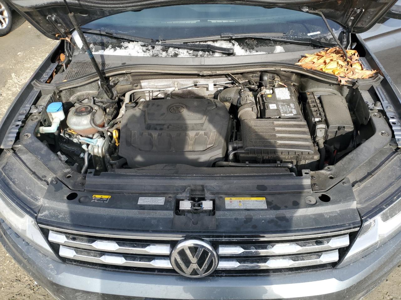 2021 Volkswagen Tiguan - Image 14