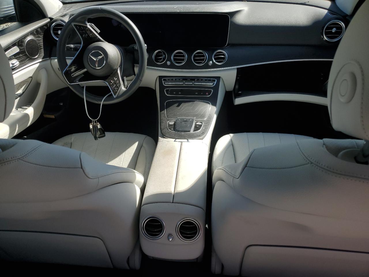 2022 Mercedes-Benz E-klasse - Image 8