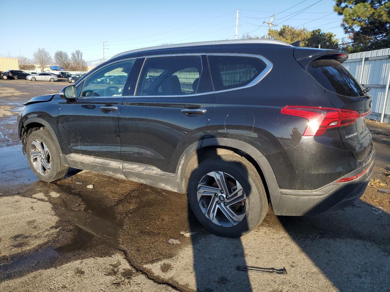 2023 Hyundai Santa Fe - Image 2