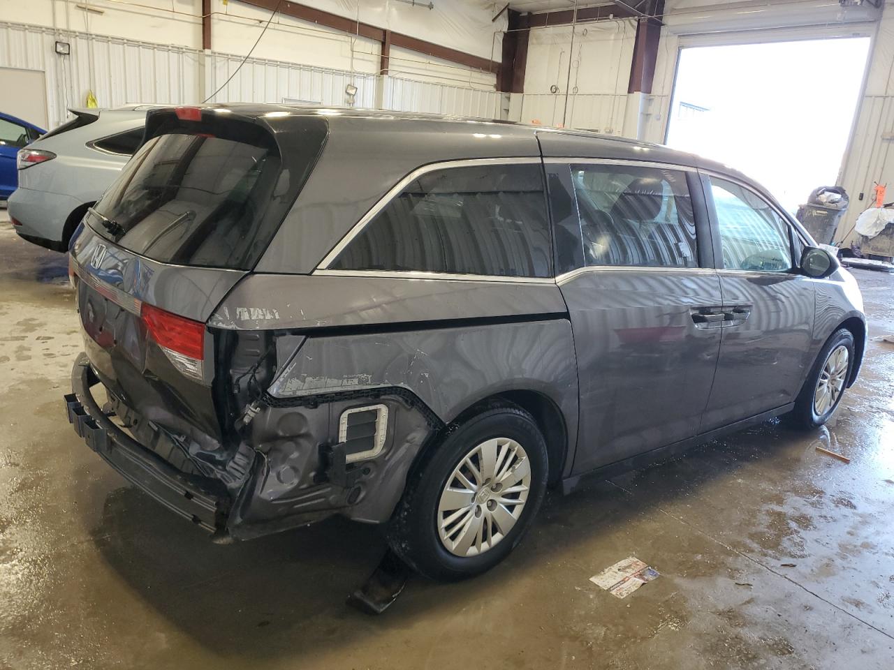 2016 Honda Odyssey - Image 3
