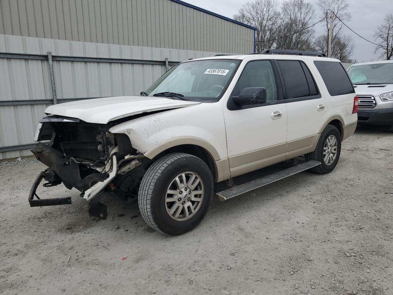 2010 Ford Expedition - Image 1