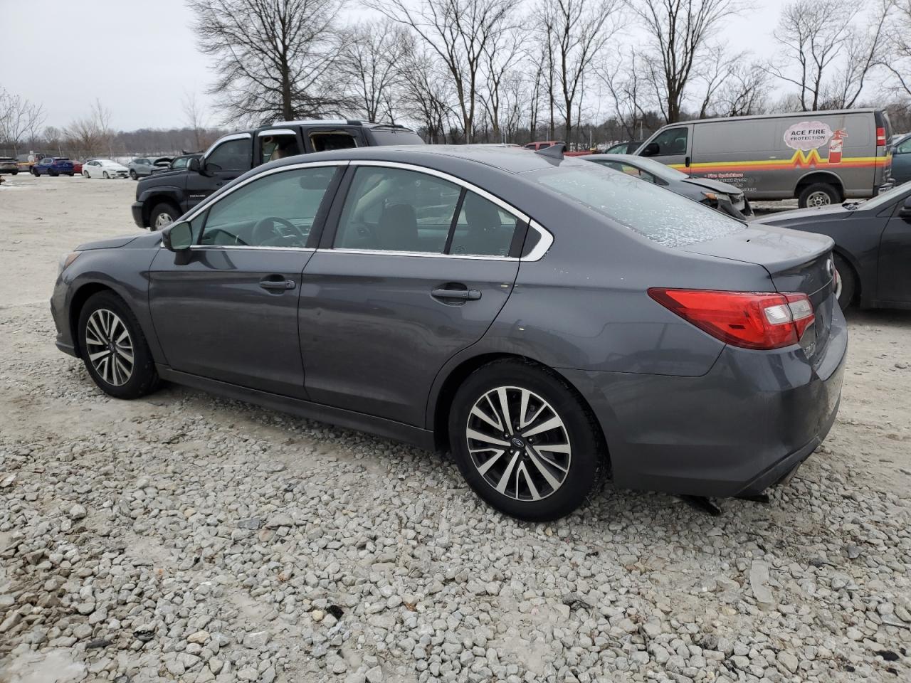 2018 Subaru Legacy - Image 2