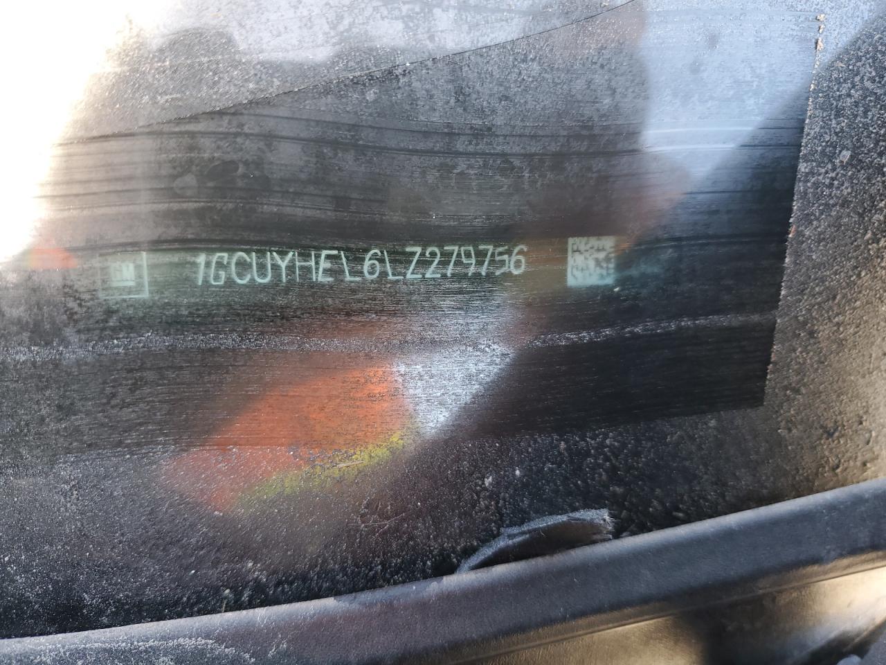2020 Chevrolet Silverado - Image 13
