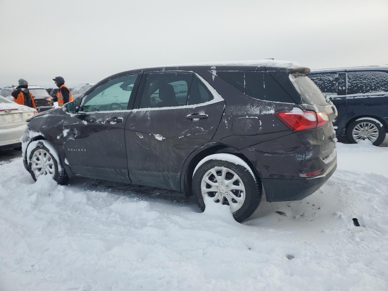 2020 Chevrolet Equinox - Image 2