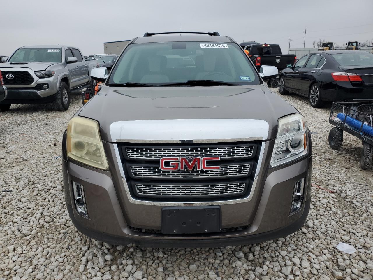 2011 GMC Terrain - Image 5