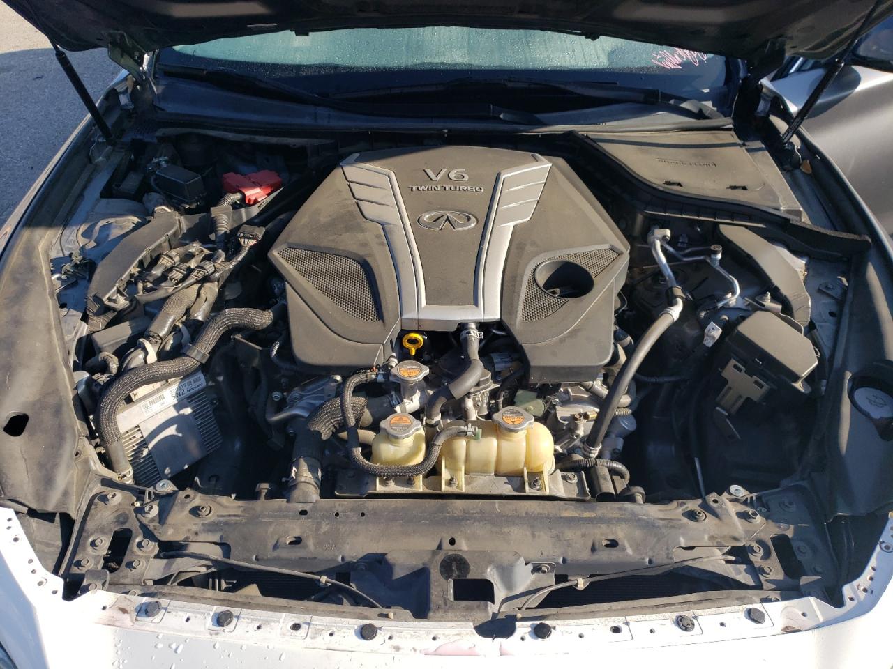 2016 Infiniti Q50 - Image 11