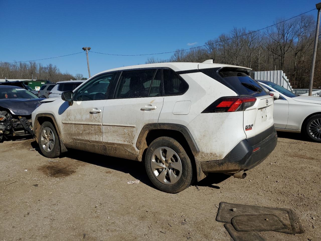 2022 Toyota RAV 4 - Image 2